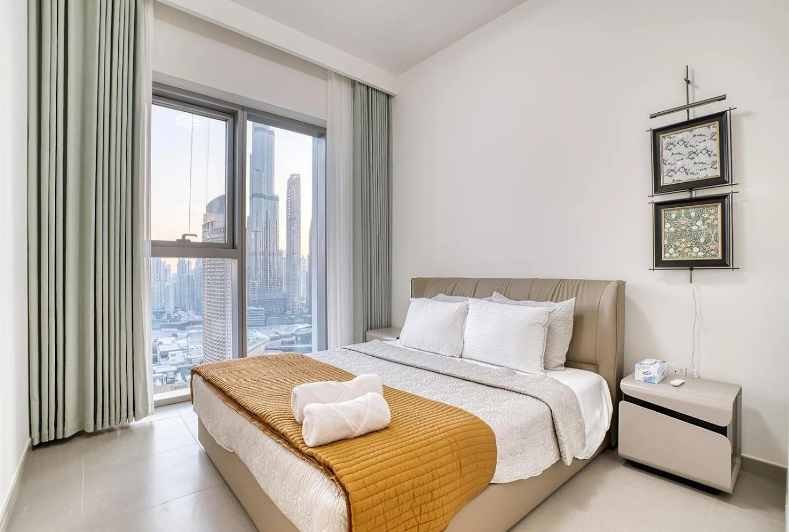 شقة Stunning 2Br With Burj Khalifa View Swimming Pool & Downtown Views - 3007 دبي